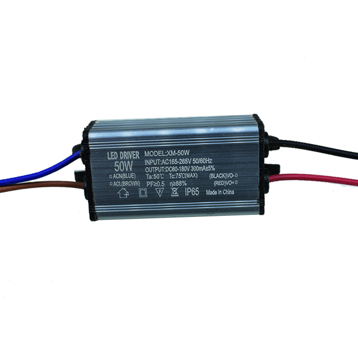 ترنس كشاف واجهة 50 وات