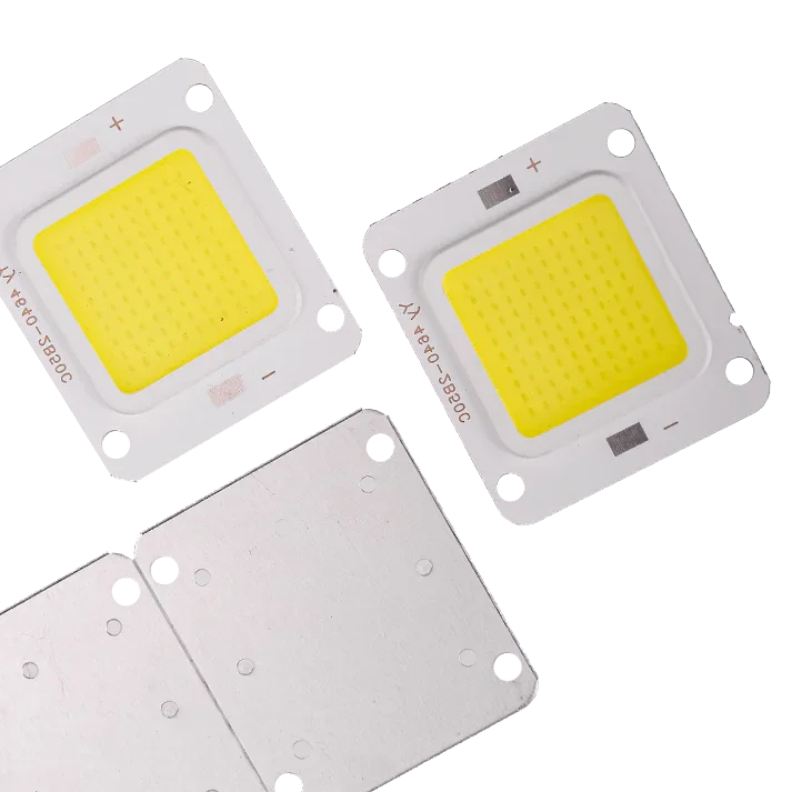 شبايه 50 وات ترنس لكشاف الواجهه: شبايه LED بإطار أبيض وبطانة صفراء