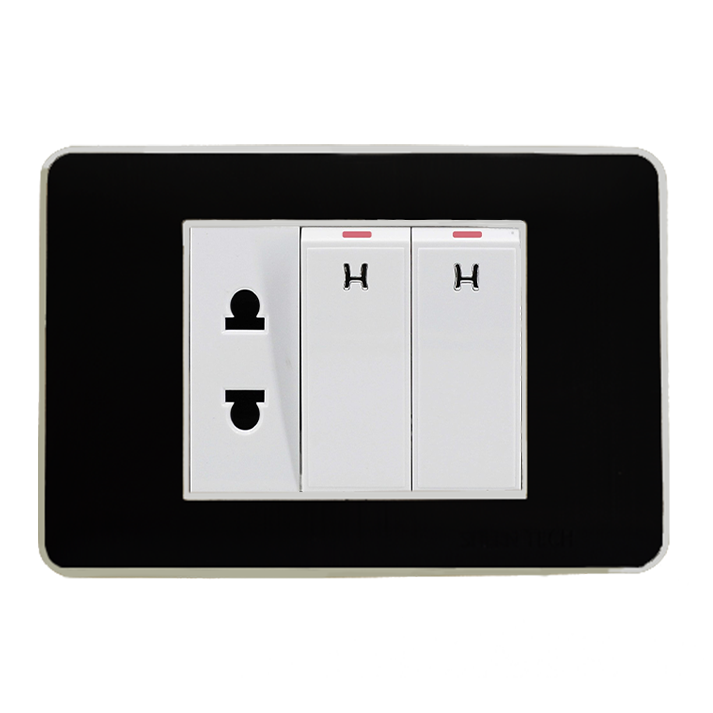 وش بومر اسود اطار فضى شين تك