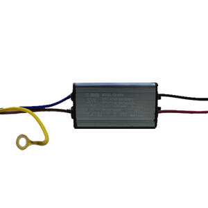 ترنس كشاف واجهة 50 وات