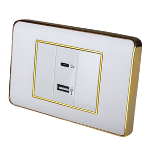 بريزه usb + type c ابيض - الورداني للإضاءة الحديثة